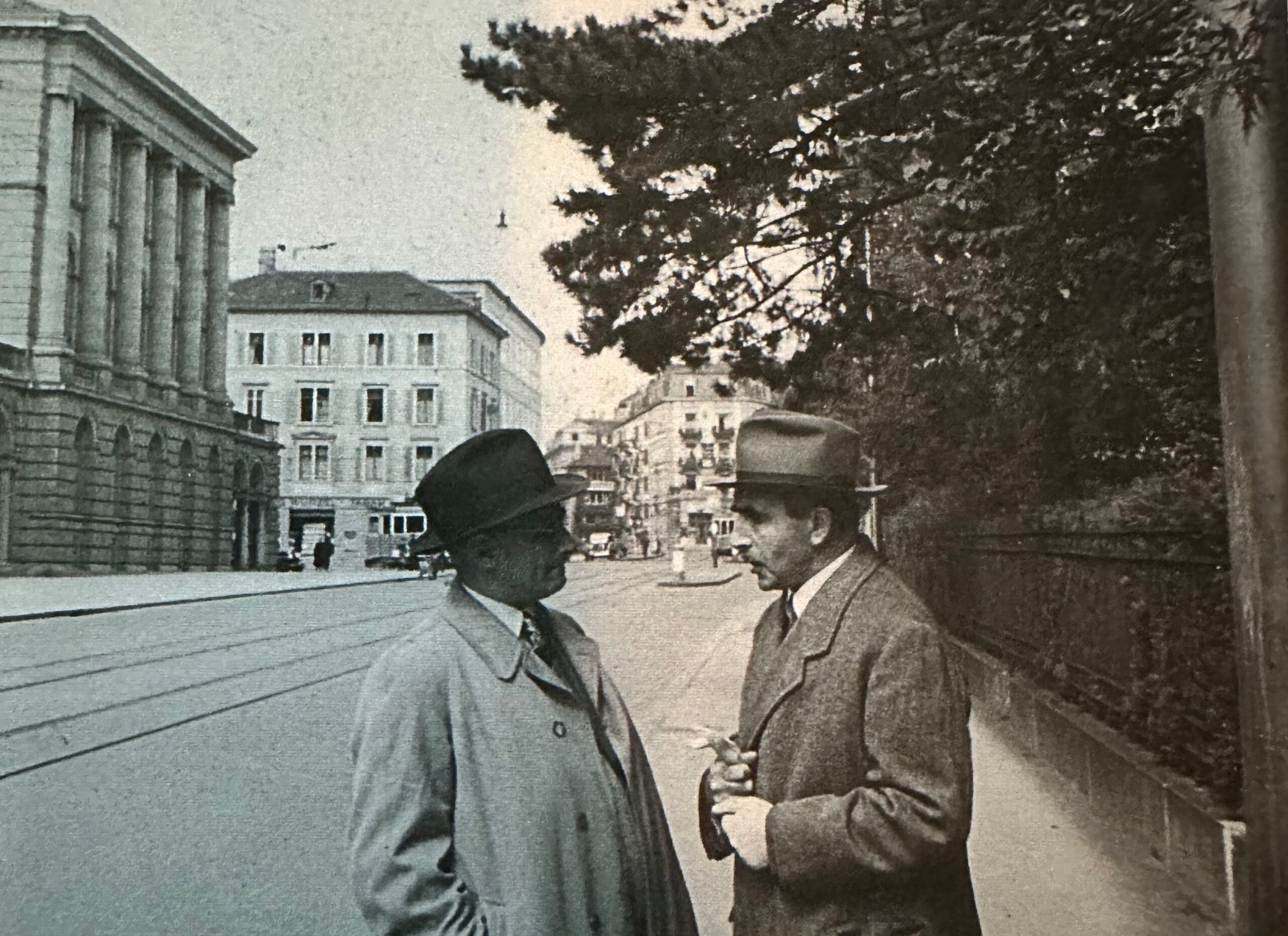 Ernst Oppenheimer und Georg Pietrkowski. Basel 1935. Quelle: Jodie Mc Vittie